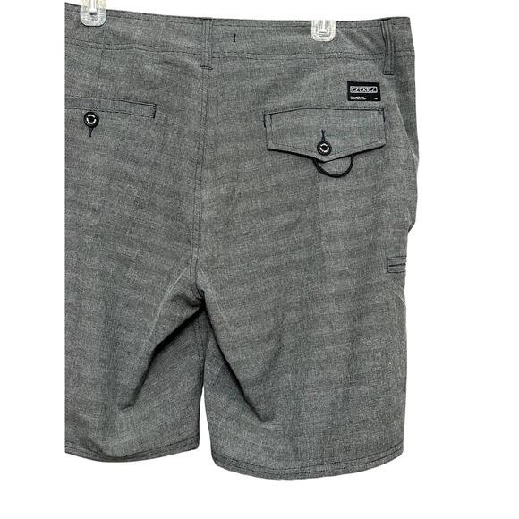 Ezekiel Runaway Versa Hybrid Board Shorts Functional Pockets Gray Men's 36 NWOT - Picture 6 of 9